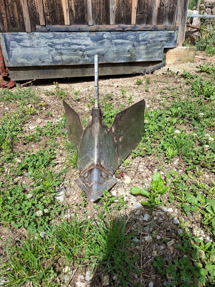 Predám poľnohospodárske stroje