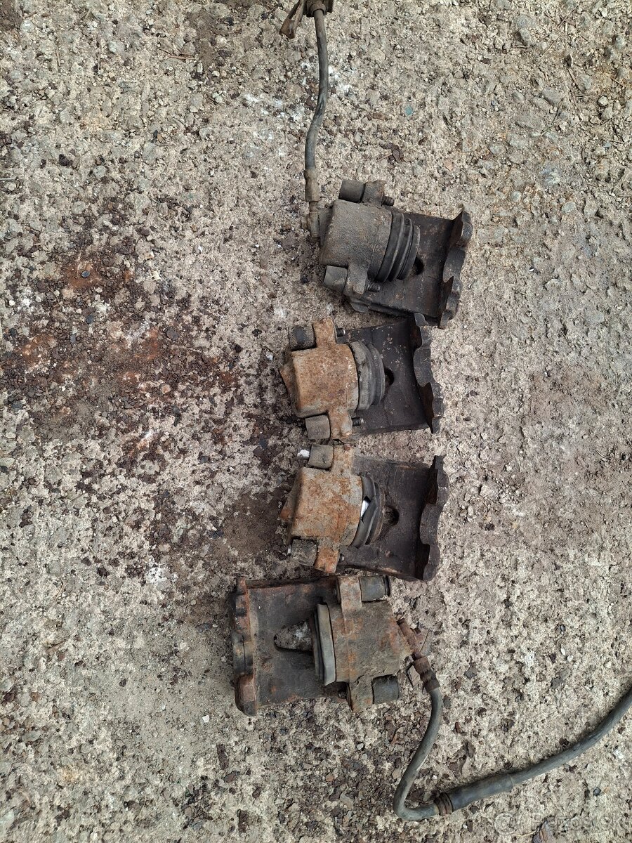 Strmene predne a zadne octavia 2