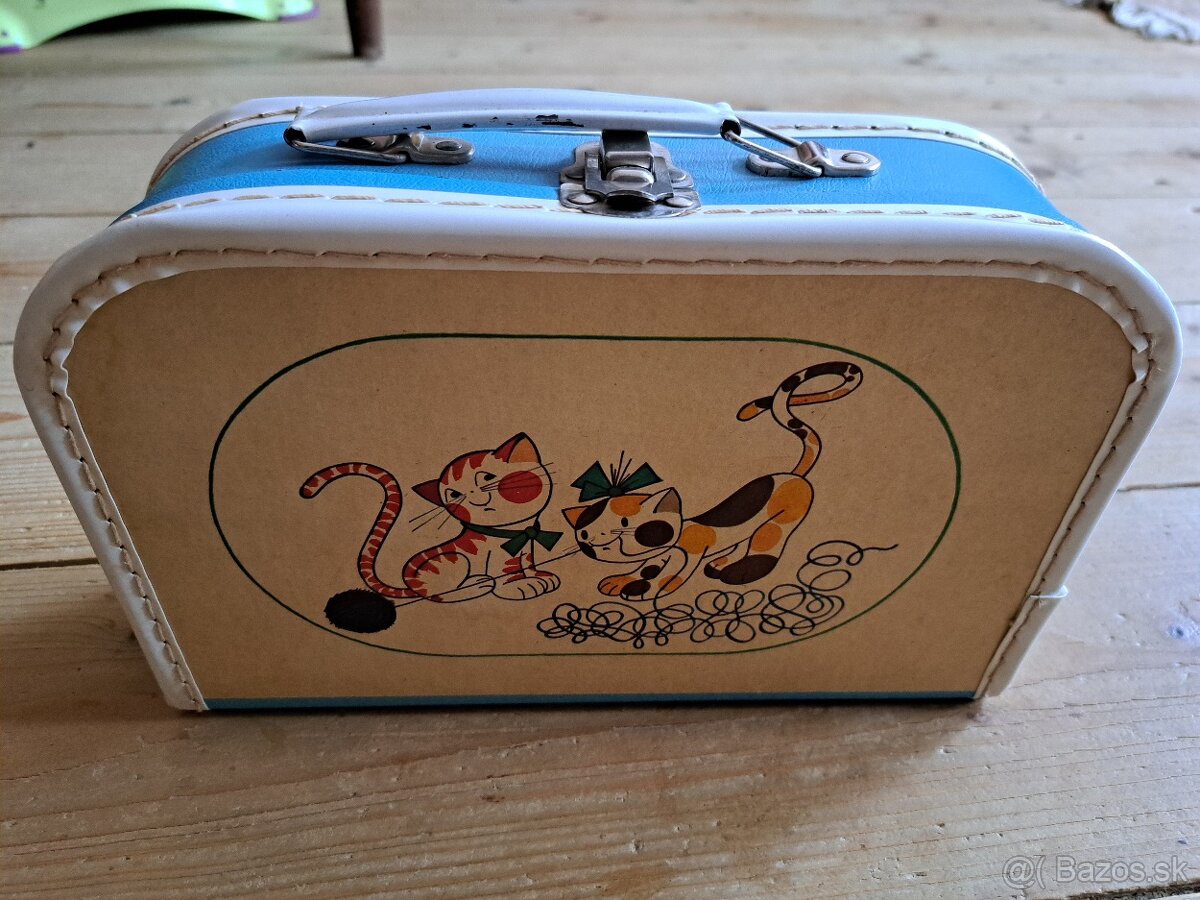 Retro detský kufrík