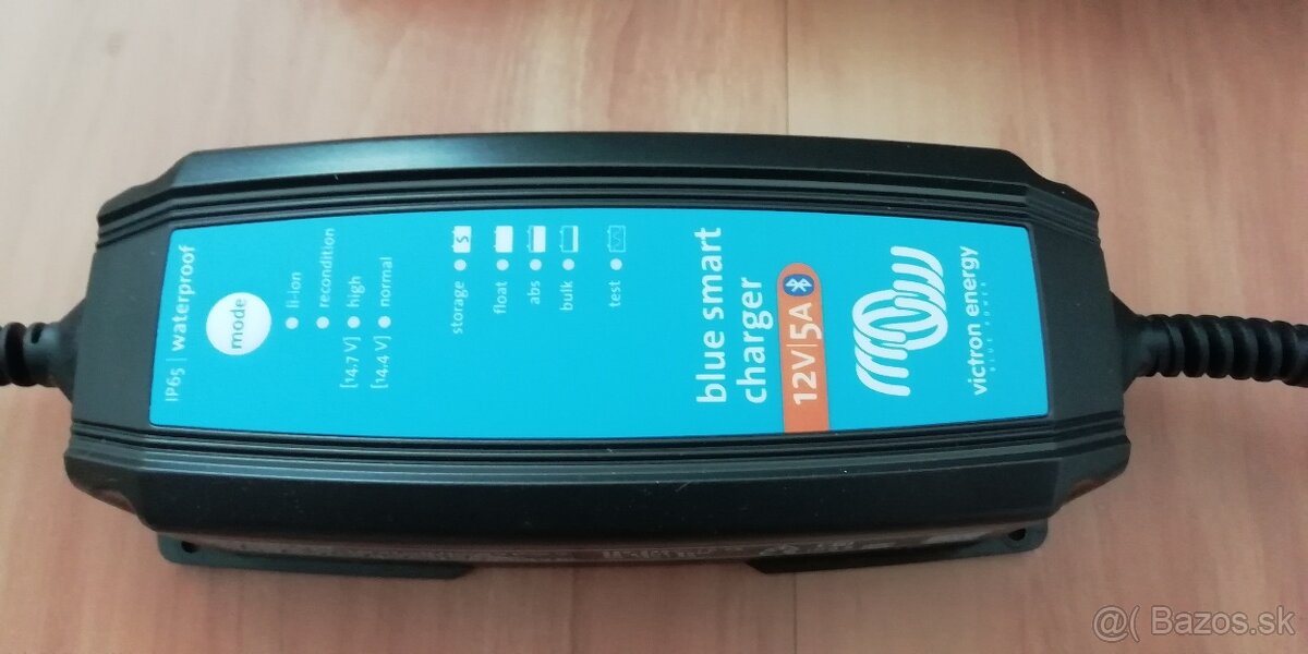 Nabíjačka batérií Victron Energy 12V, 5A