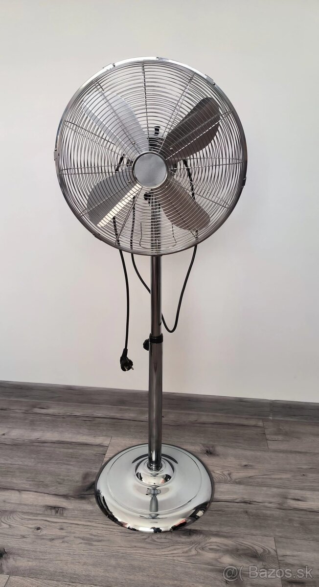 Stojanový ventilátor