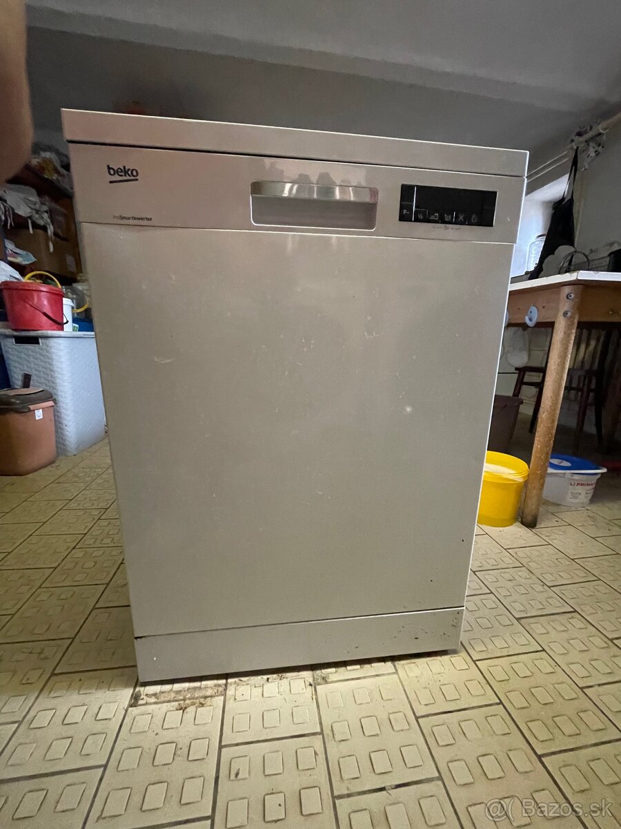 umývačka riadu beko