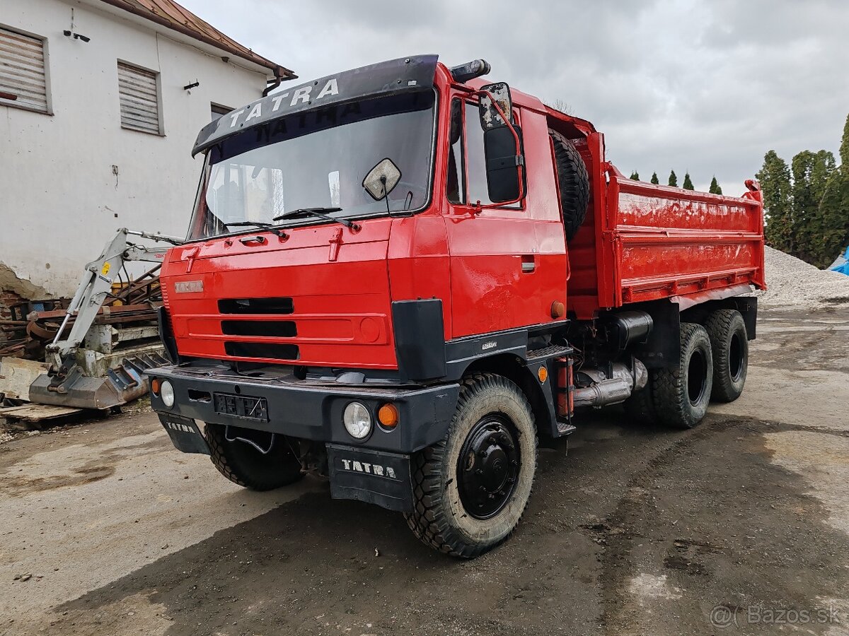 Tatra 815