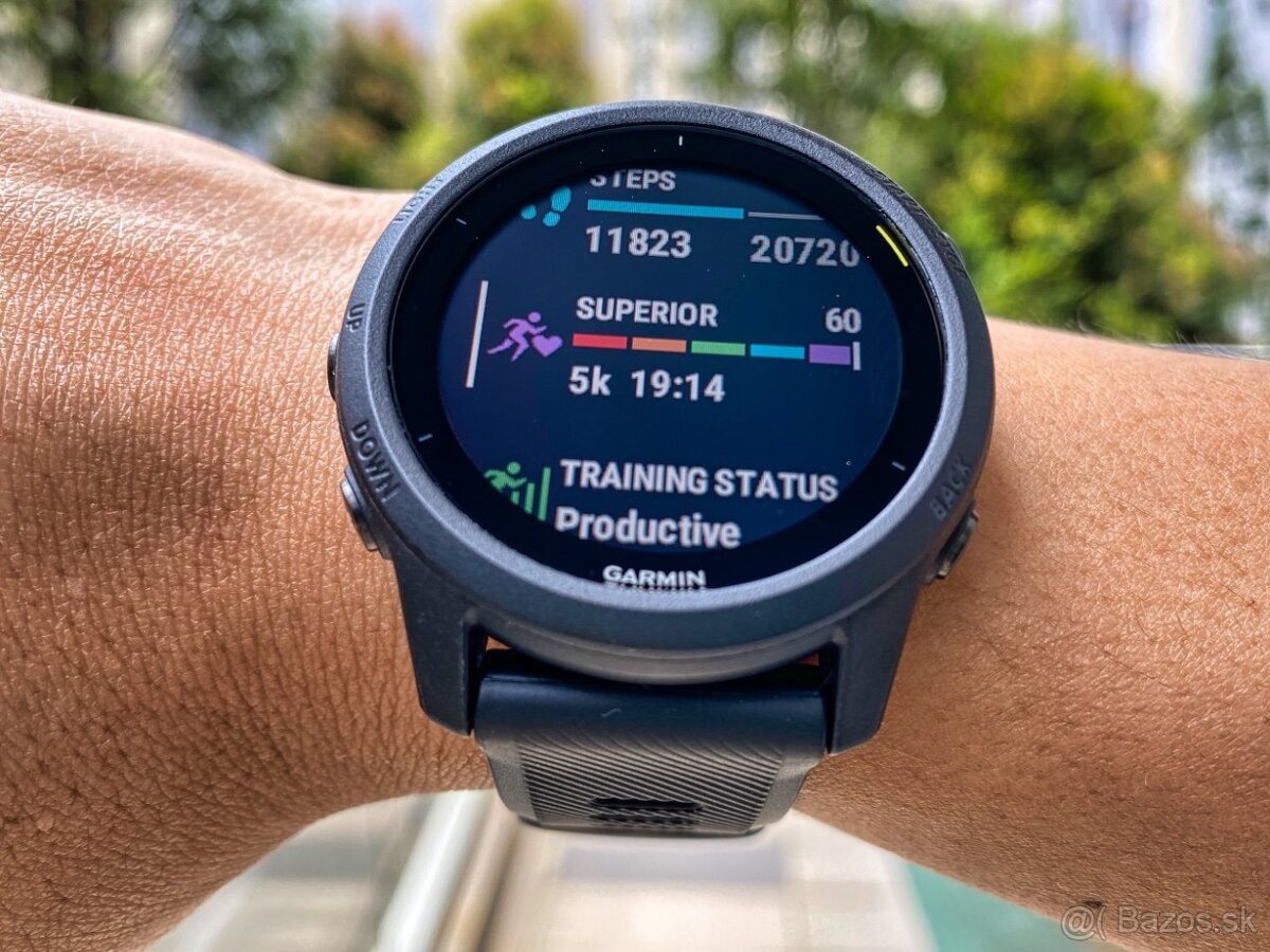 Garmin Forerunner 745