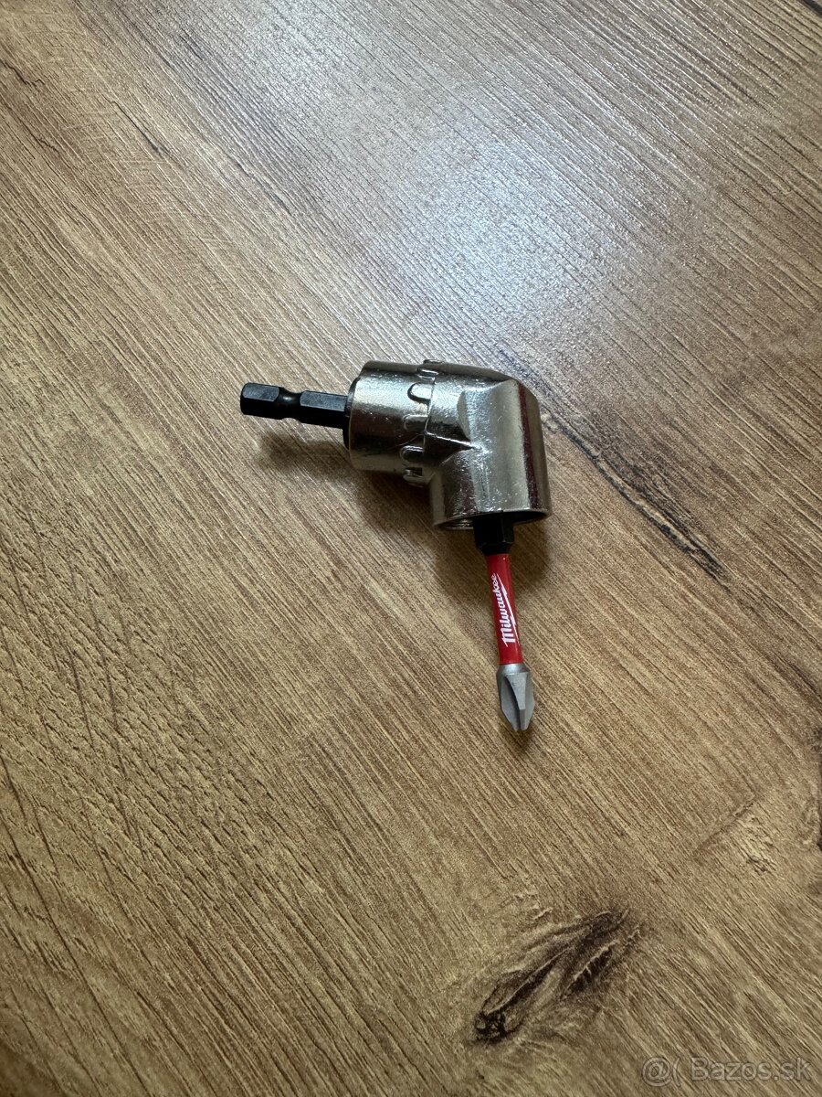 Adaptér 105 stupňov na bit 1/4 HEX.