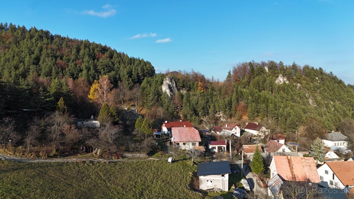 ZNÍŽENÁ CENA, Na predaj, stavebný pozemok, Prečín-Zemianska