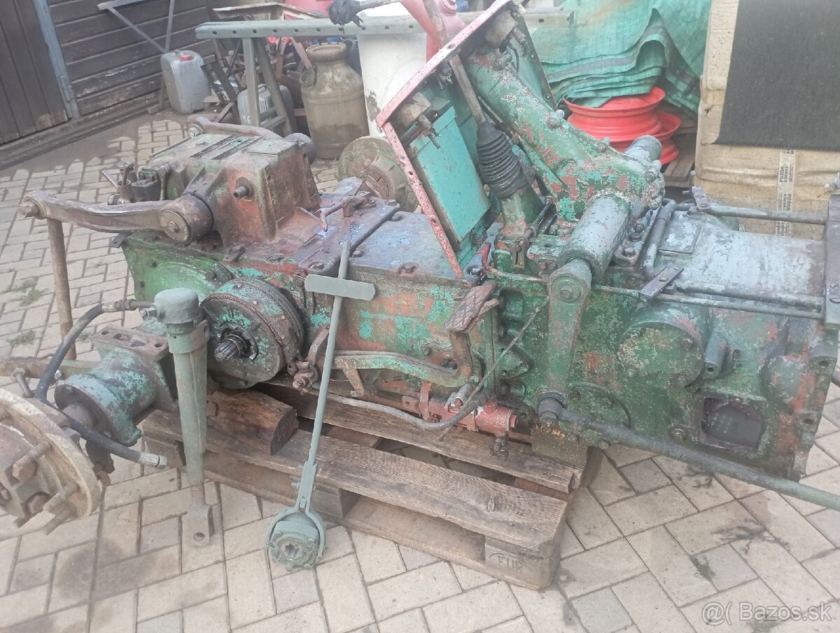 Zetor super 35 rozpredám