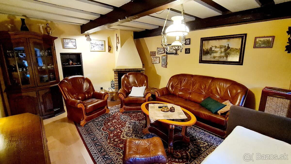 Kožený nábytok do obývačky