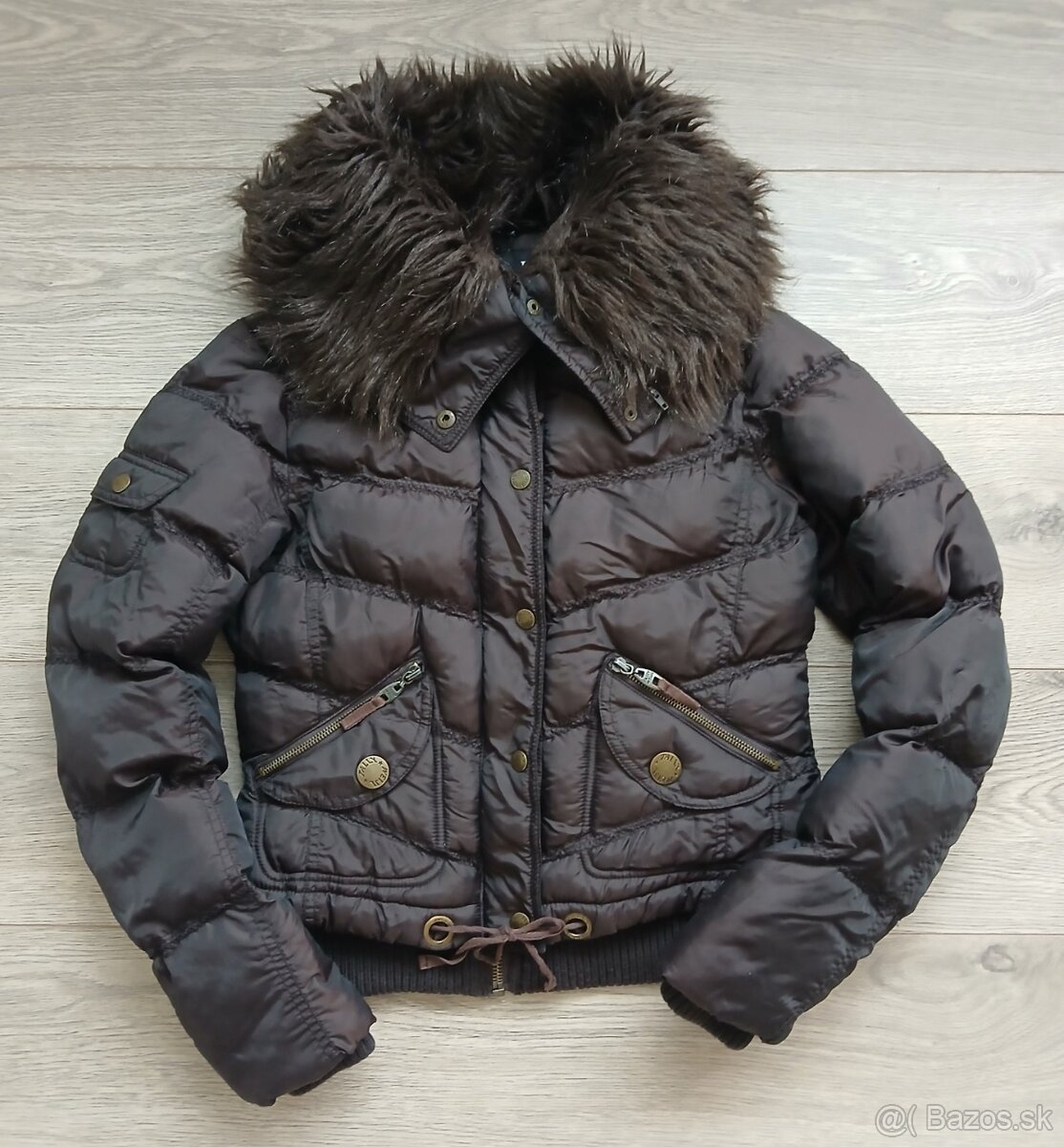 Hneda bunda s kozusinkou