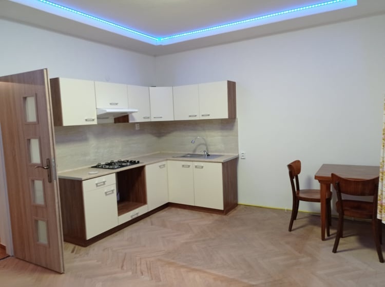 Pekný 1VM vo Veľkých Uherciach /PE