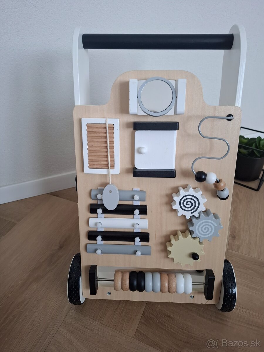 Drevene choditko kiddy moon