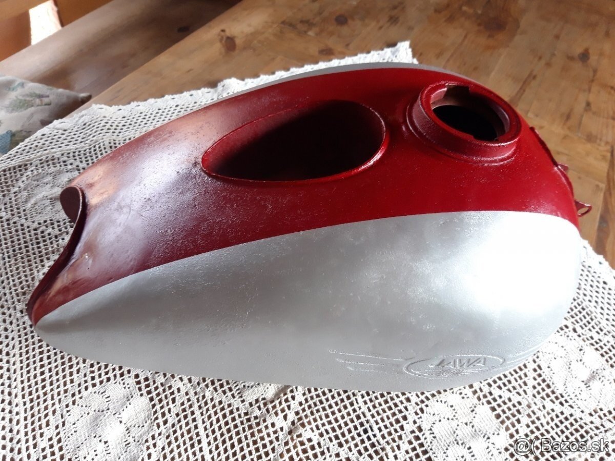 Nadrz Jawa perak Zbrojovka .