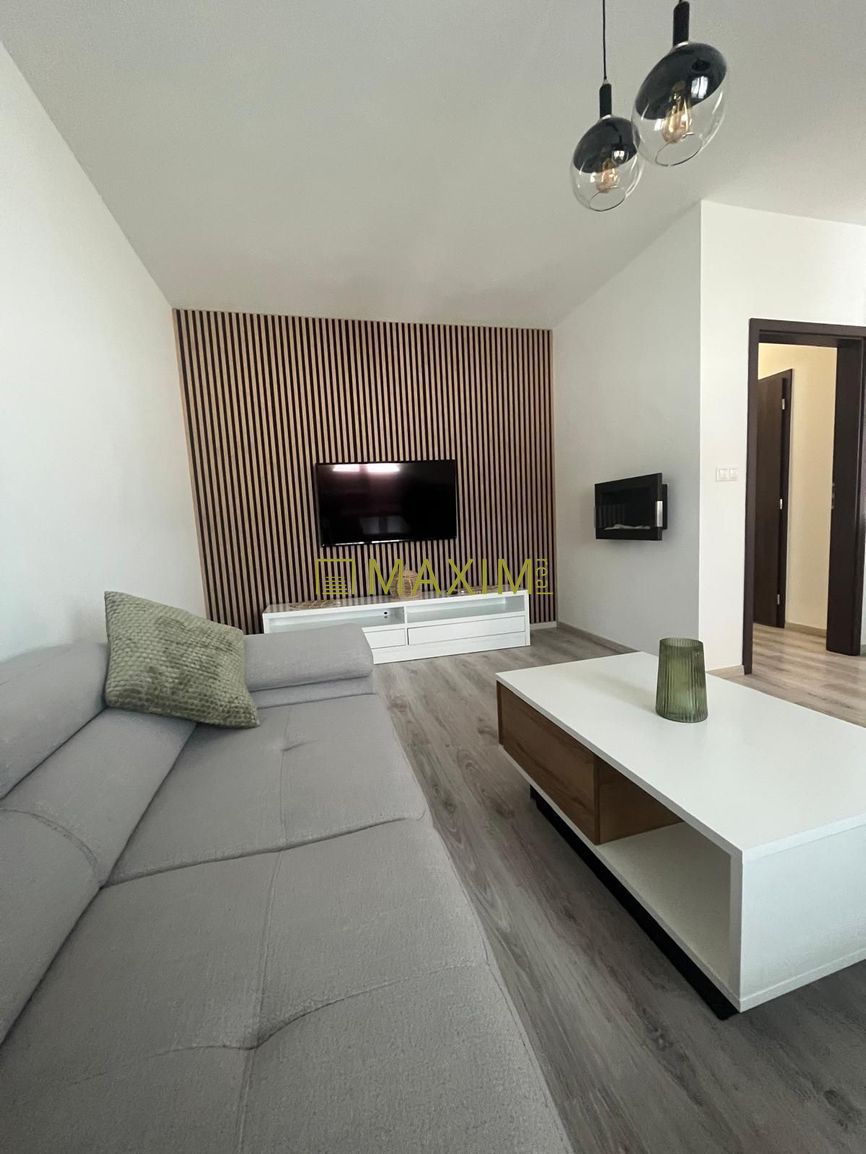 Štýlový a svetlý 2-izbový byt na prenájom – nový nábytok, ba