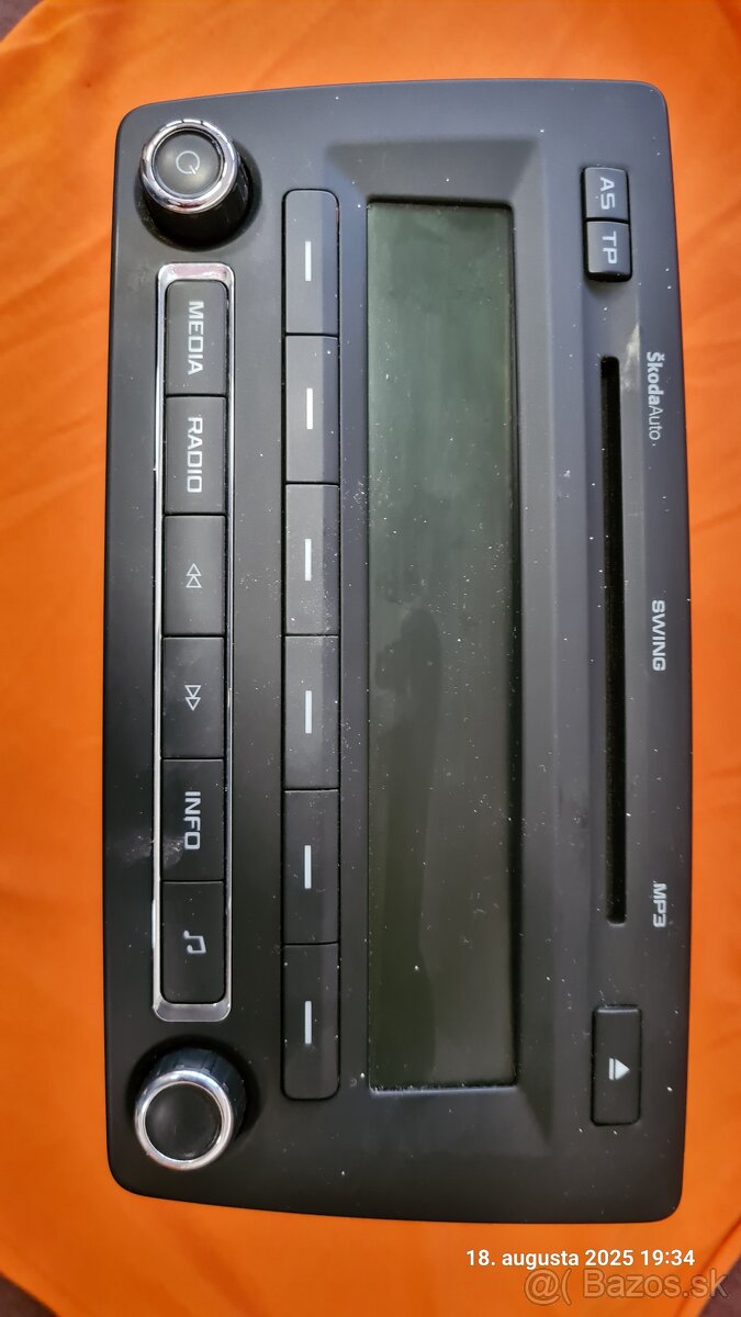 Autorádio do Octavie