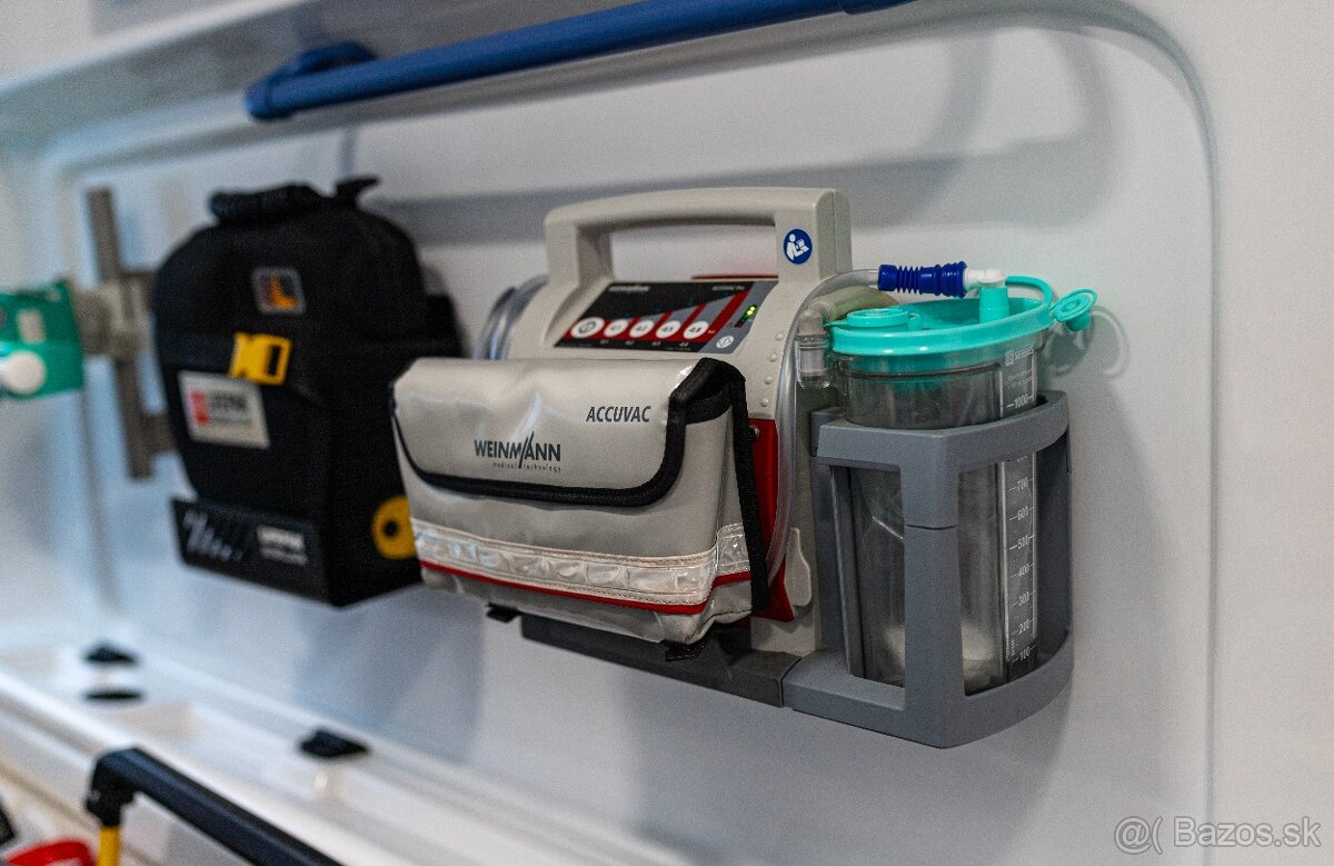 Odsávačka WEINMANN ACCUVAC PRO