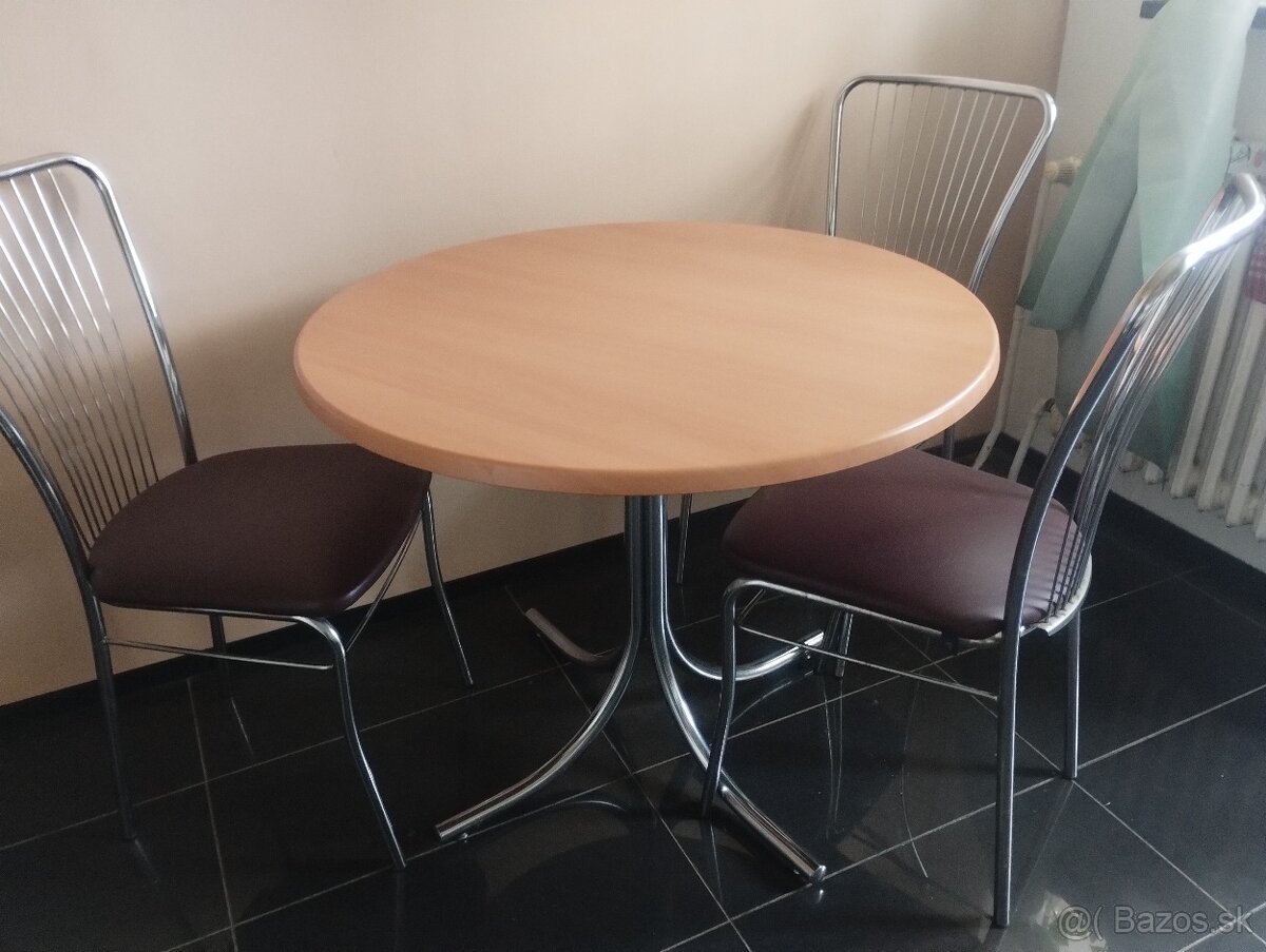 Predám retro stolík a 4 stoličky ( BA PETRŽALKA)