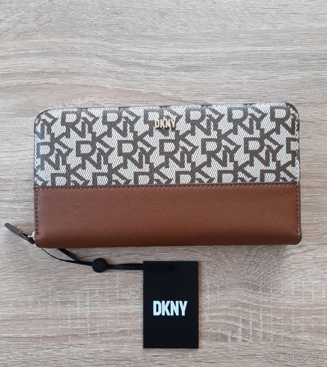 Dámska peňaženka DKNY