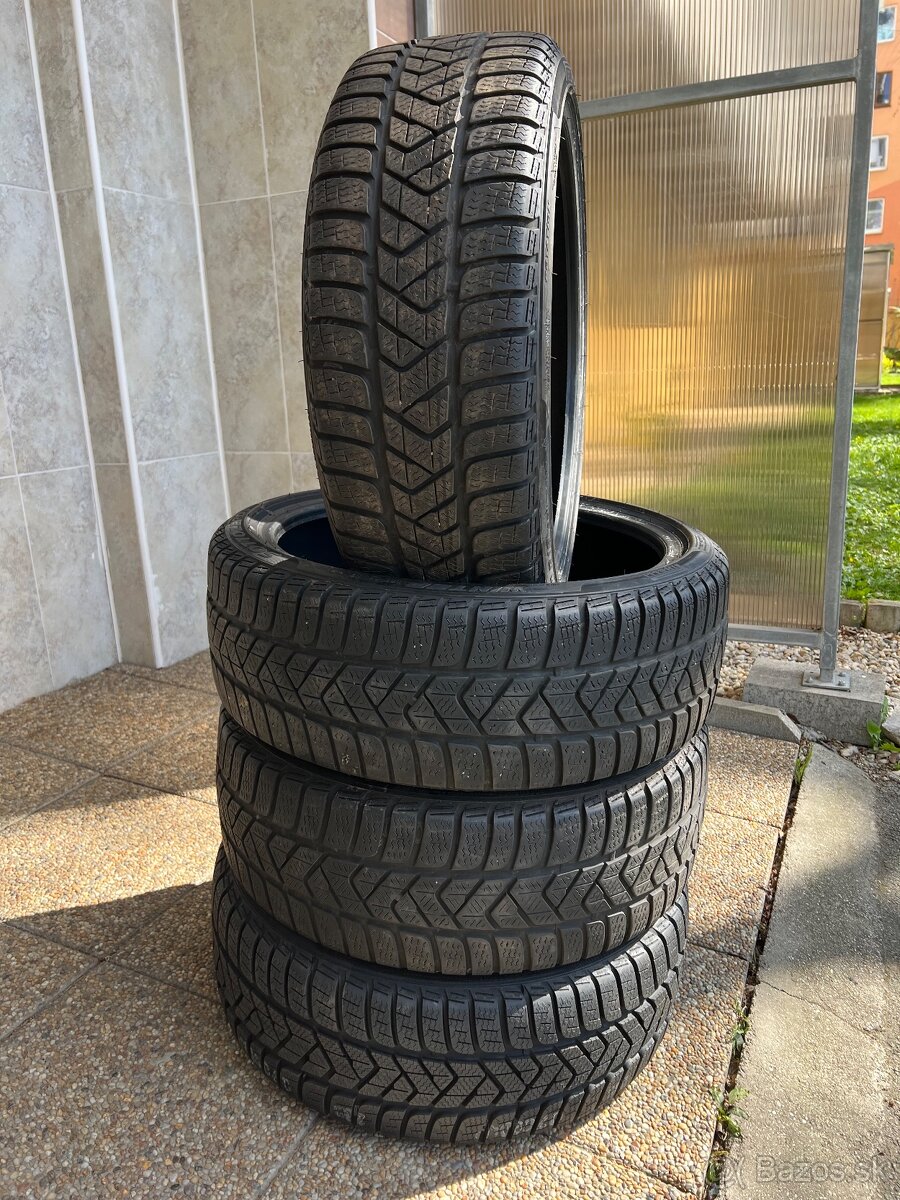 205/40 r18
