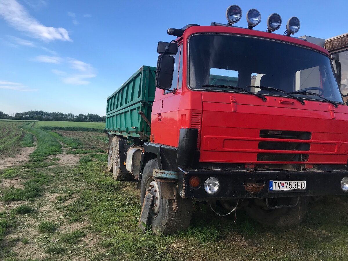 Tatra 815