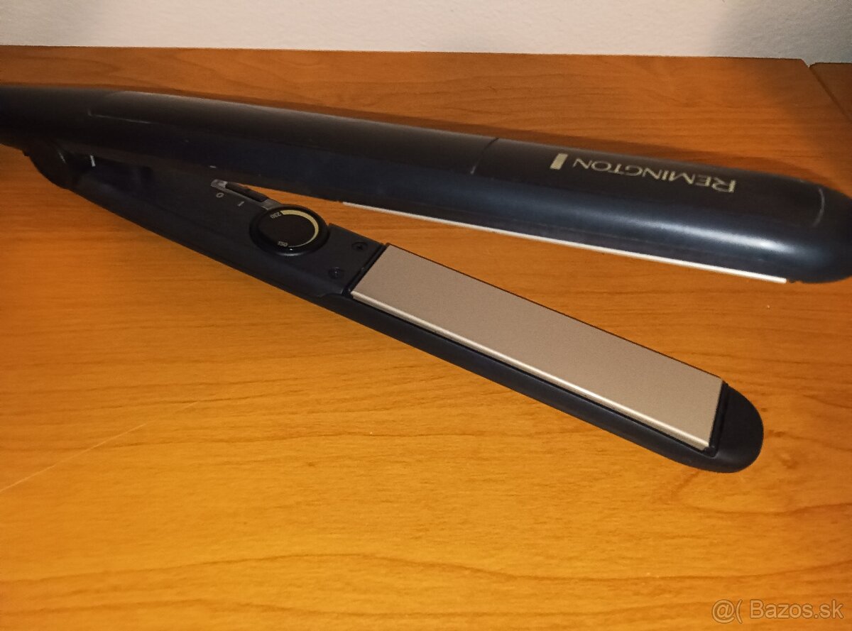Žehlička na vlasy Remington S-3500