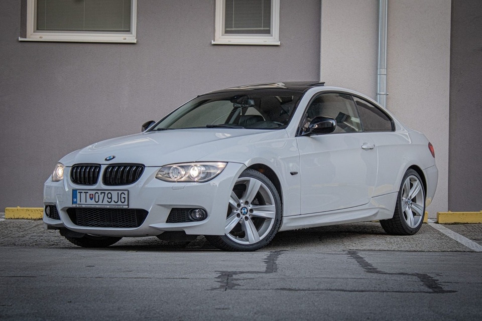 BMW Rad 3 Coupé E92 LCI 328iA 172KW A/T Alpinweiss