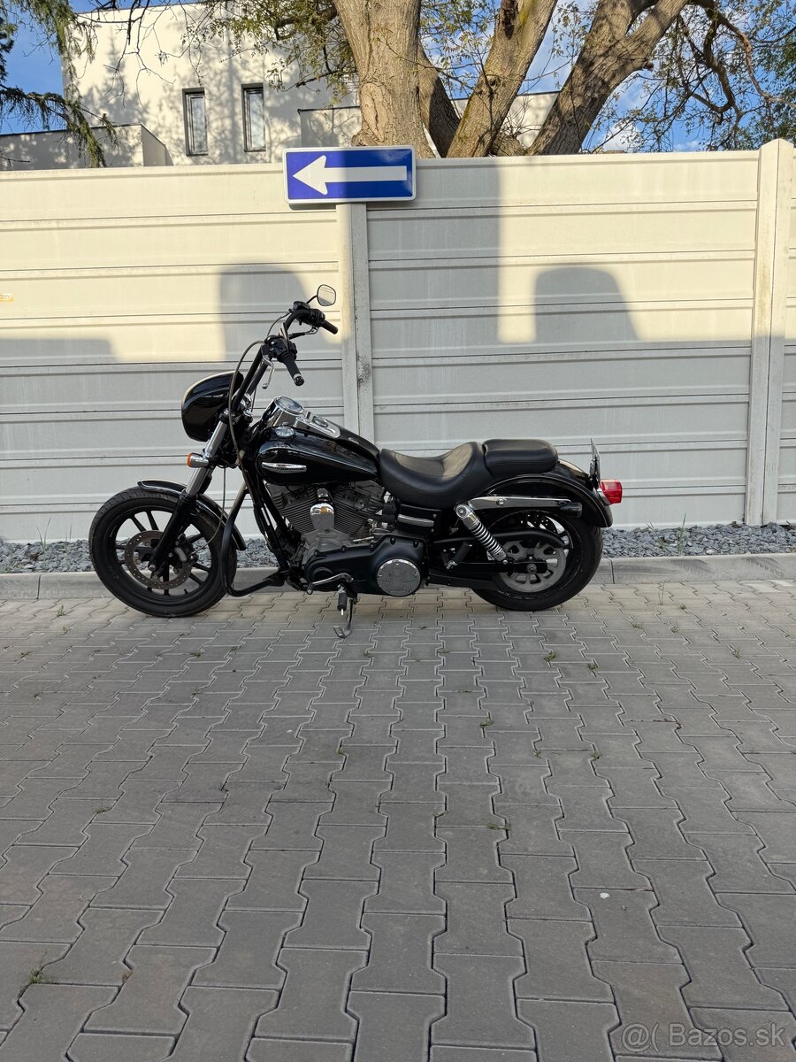 Harley Davidson Dyna Super Glide