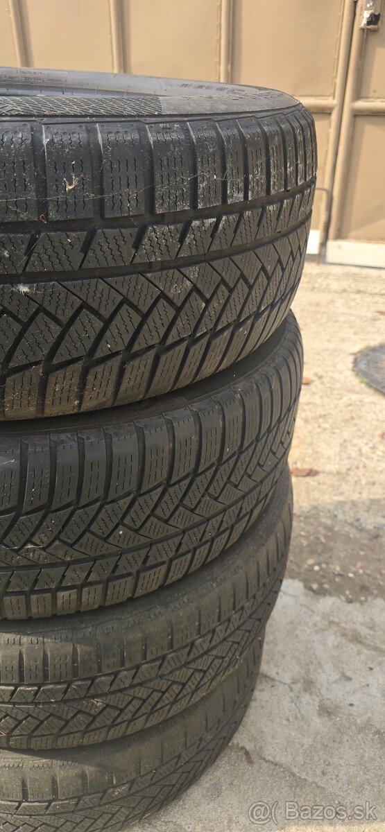 225/55 r17 zimné