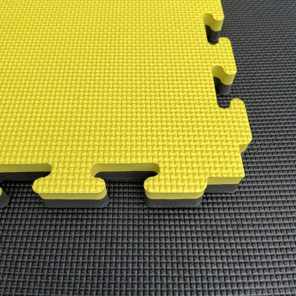 Tatami Champion puzzle čierno-žltá 105cm x 105cm x 3cm