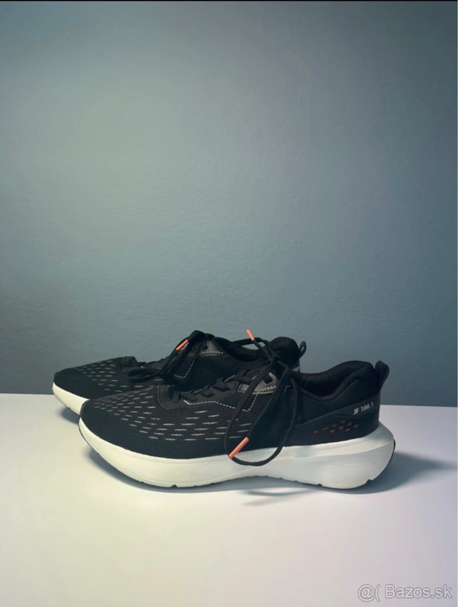 Bežecké topánky