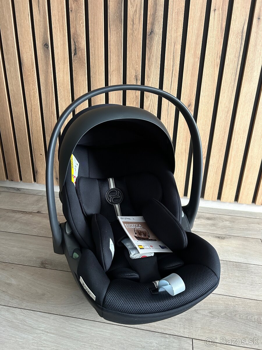 Vajíčko / autosedačka Cybex Cloud G i-size Plus Moon Black