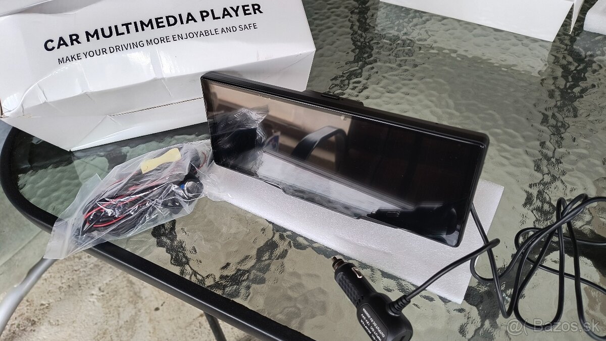 Predám Multimediálny Display