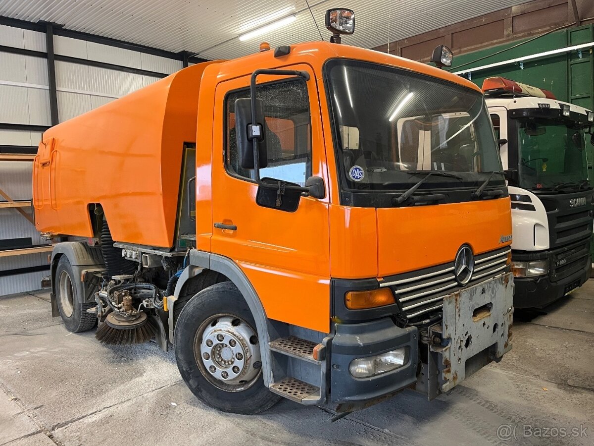 MB ATEGO 1318