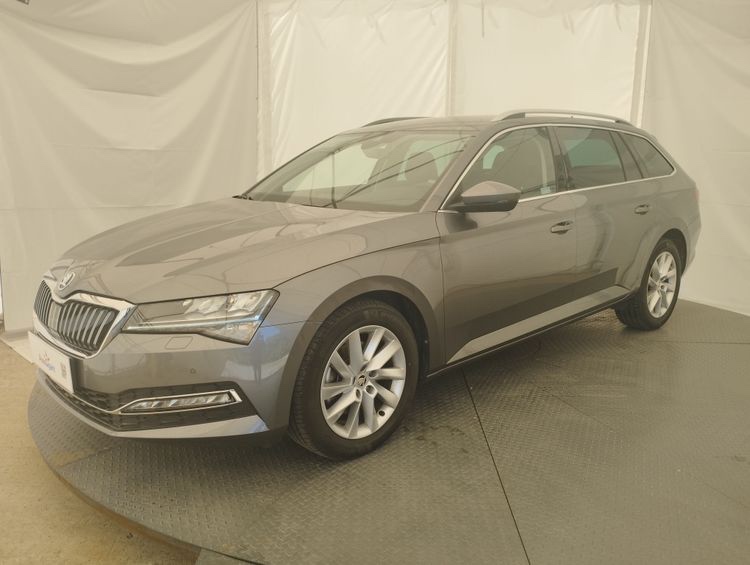 Škoda Superb Combi 2,0 TDI DSG7 Style