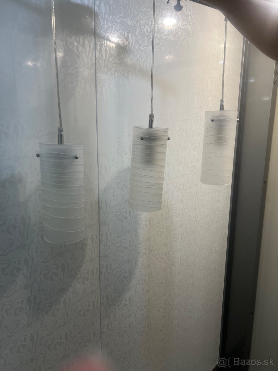 Závesná lampa