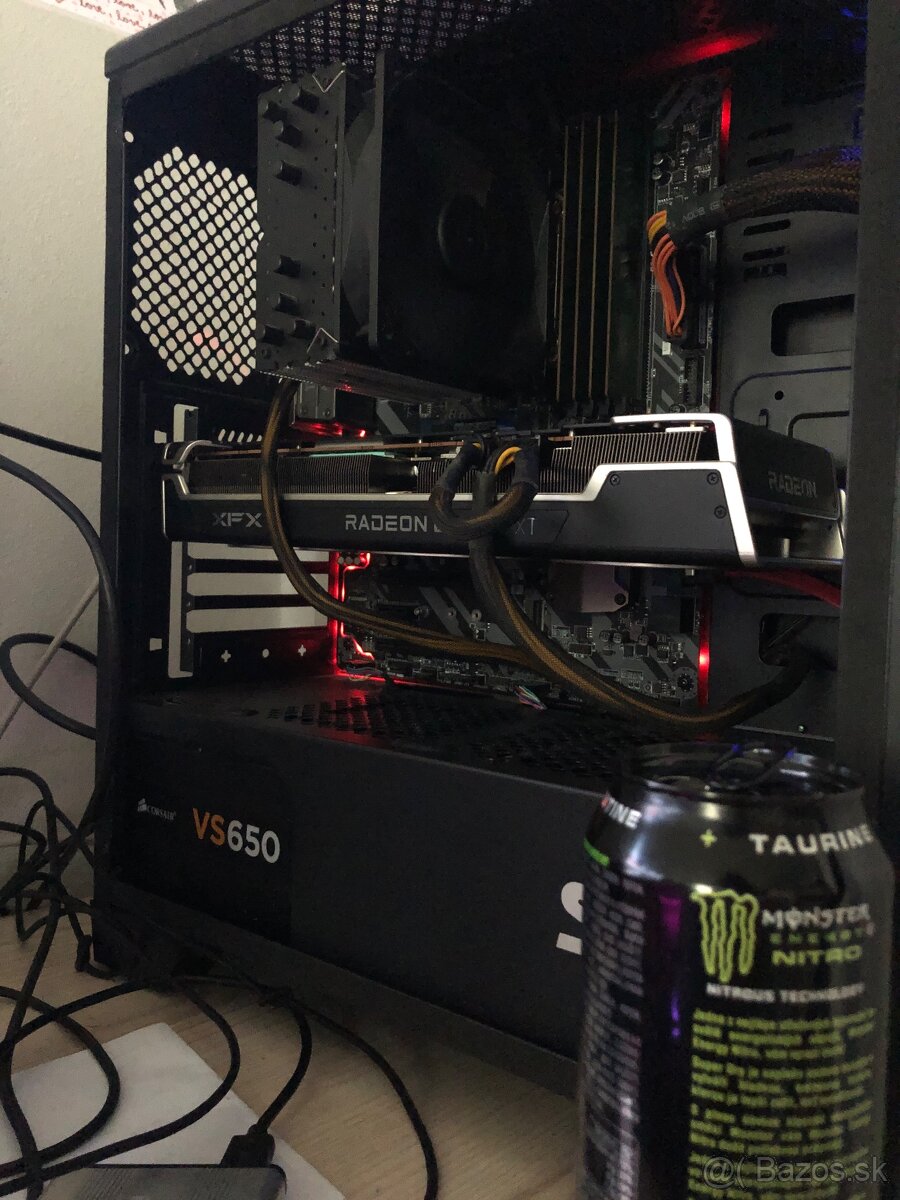 Herný pc i5 9600KF rx6700XT 16gb ram ddr4
