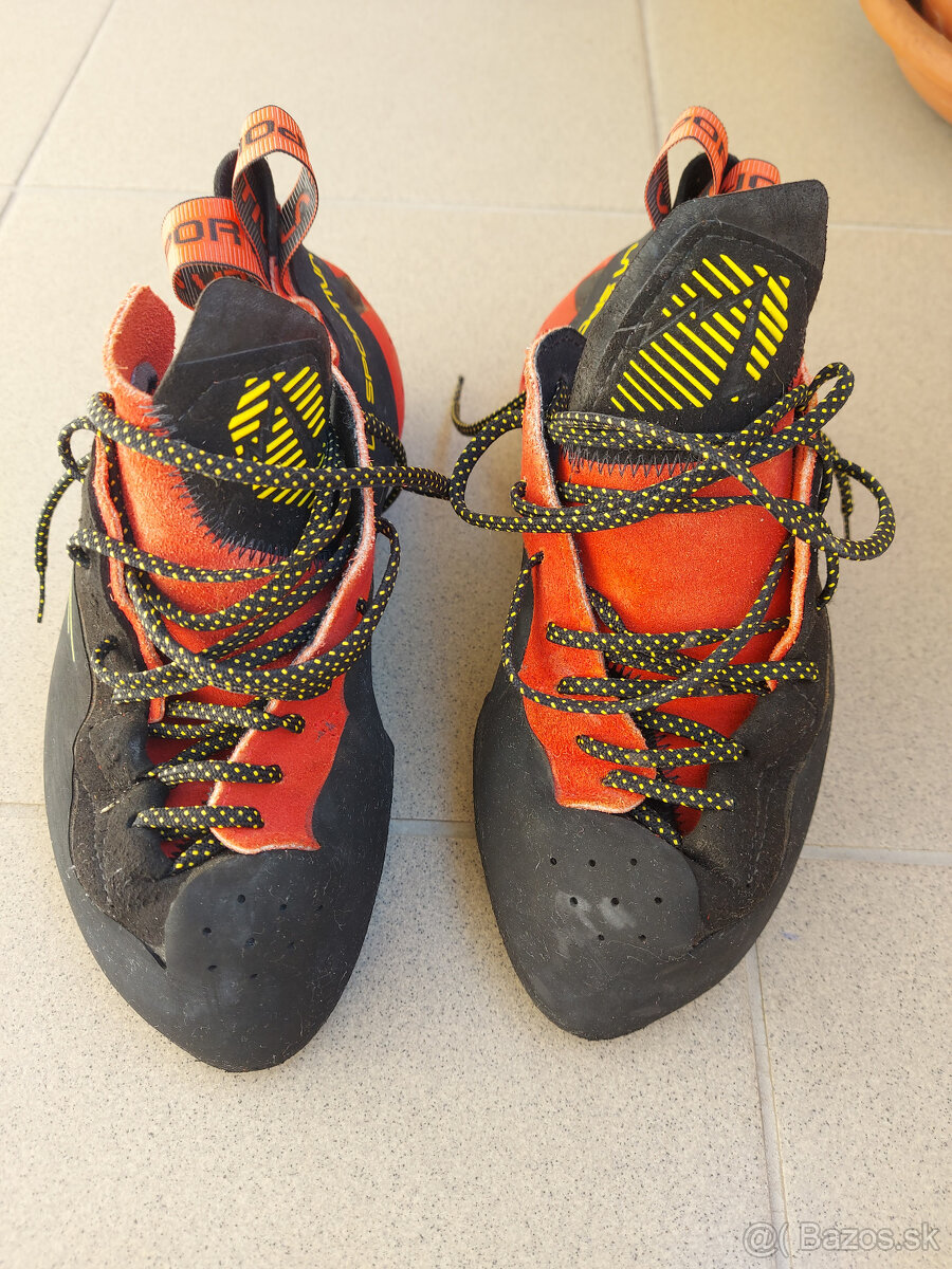 La sportiva testarossa lezecky