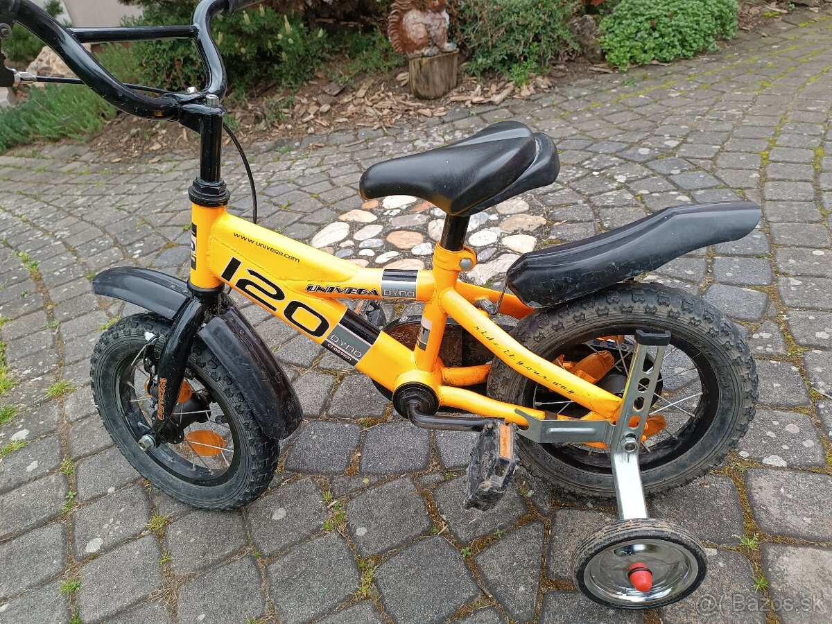 Detsky bicykel s kolieskami