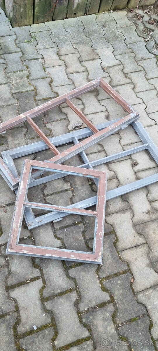 Retro okenné krídla