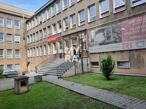 Na prenájom kancelárske priestory