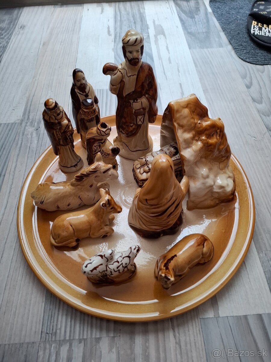 Veľký keramický betlehem