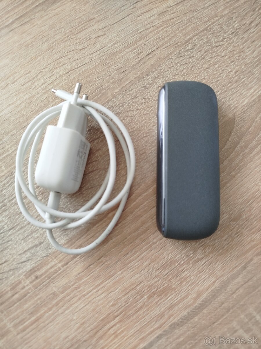 Predám málo používané zariadenia s nabíjačkou
