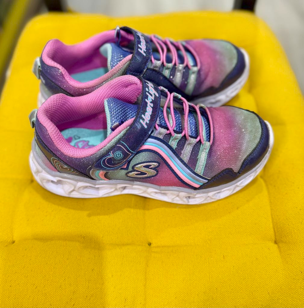Tenisky Skechers blikajúce veľkosť 33