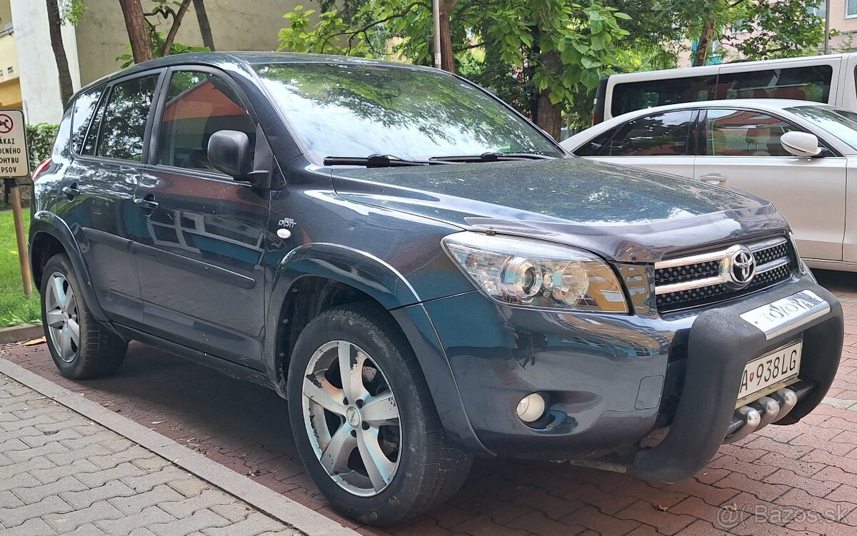 Toyota Rav4 2.2 D-4D 180X