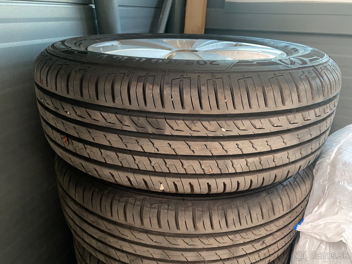 Skoda octavia obuté 16” kolesa