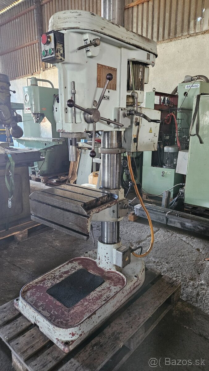 VRTAČKA SLOUPOVÁ VS 32 B