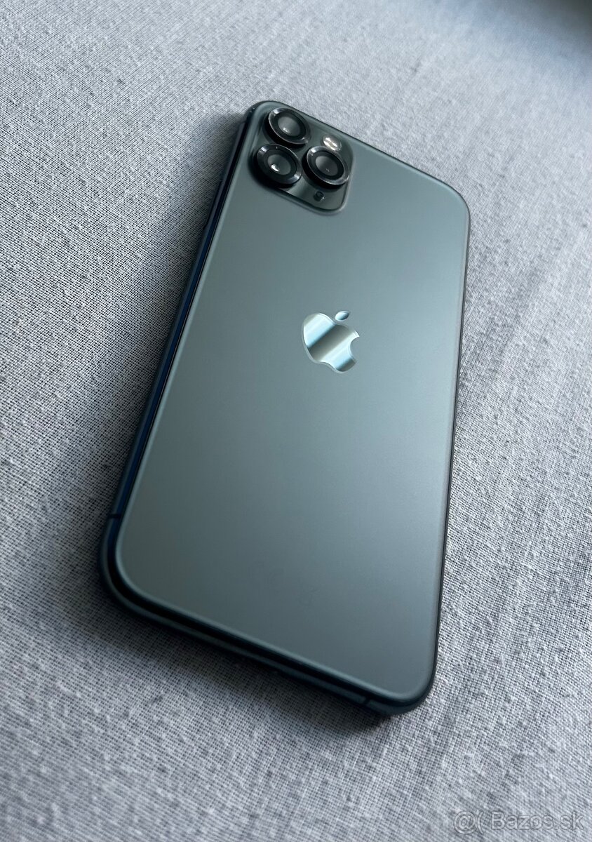 iPhone 11 pro 100% batéria