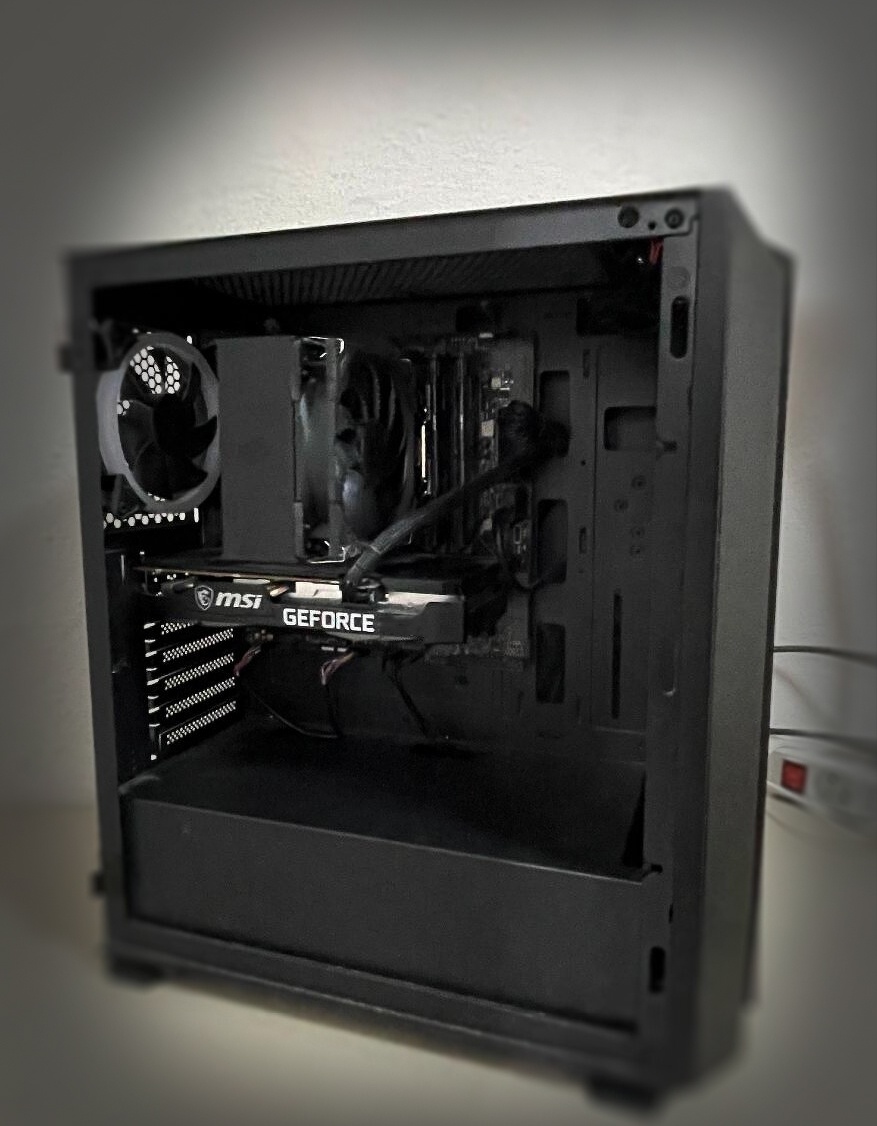 💻 Výborný PC na hranie a prácu – Ryzen 7 / GTX 1650 SUPER /