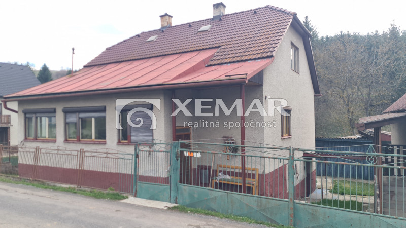 Na predaj rodinný dom v Hriňovej, časť Krivec