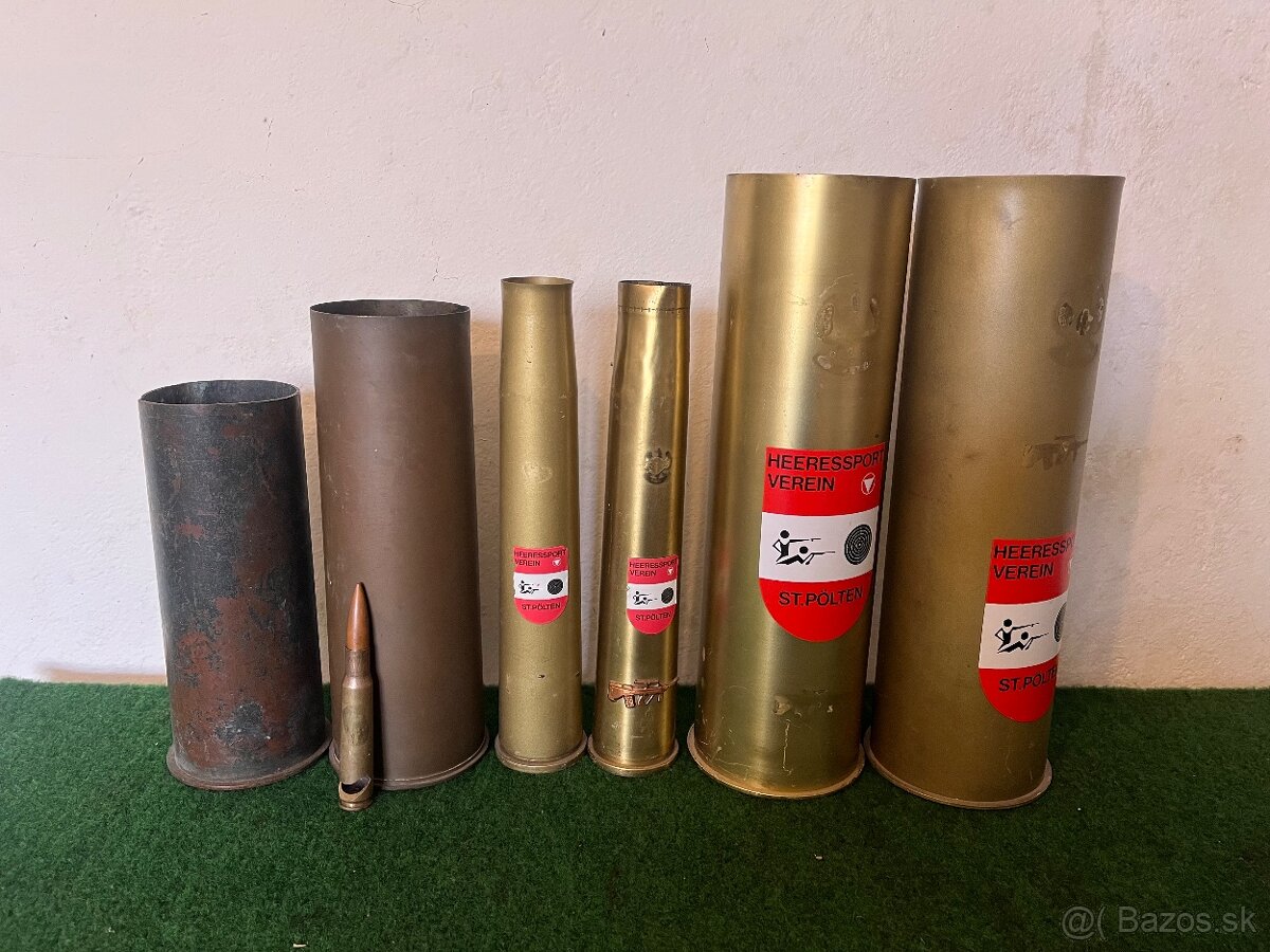 Starožitná mosadzná nabojnica