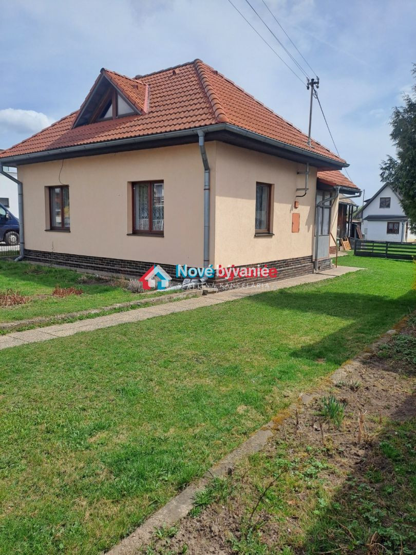 Rodinný dom s veľkým pozemkom v obci Hrabušice, okr. Spišská